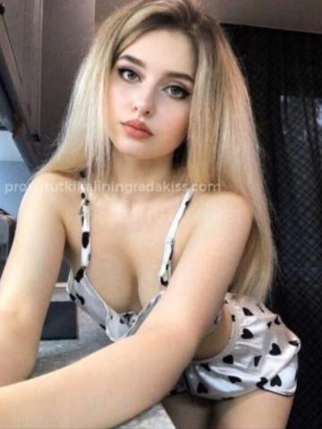 Анна Супер Брюнетка